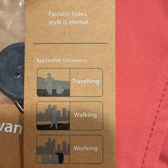 New Pink Trenchcoat/ Raincoat size small - Picture 4 of 4